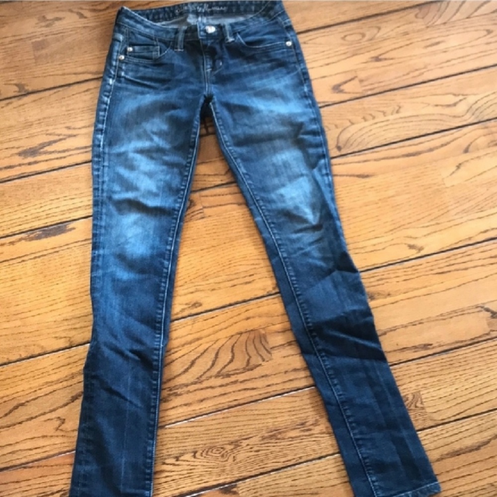 EUC Guess by Marciano Perfect fit Skinny jeans